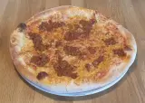 24. Boloňská pizza (650 g)